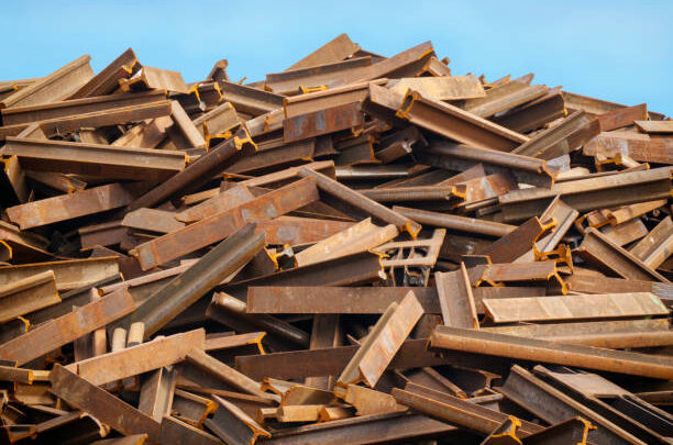 jak działą proces recyklingu stali w warszawie